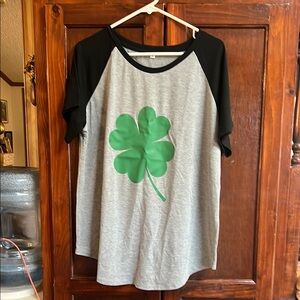 Women’s size XL, gray black shamrock T-shirt